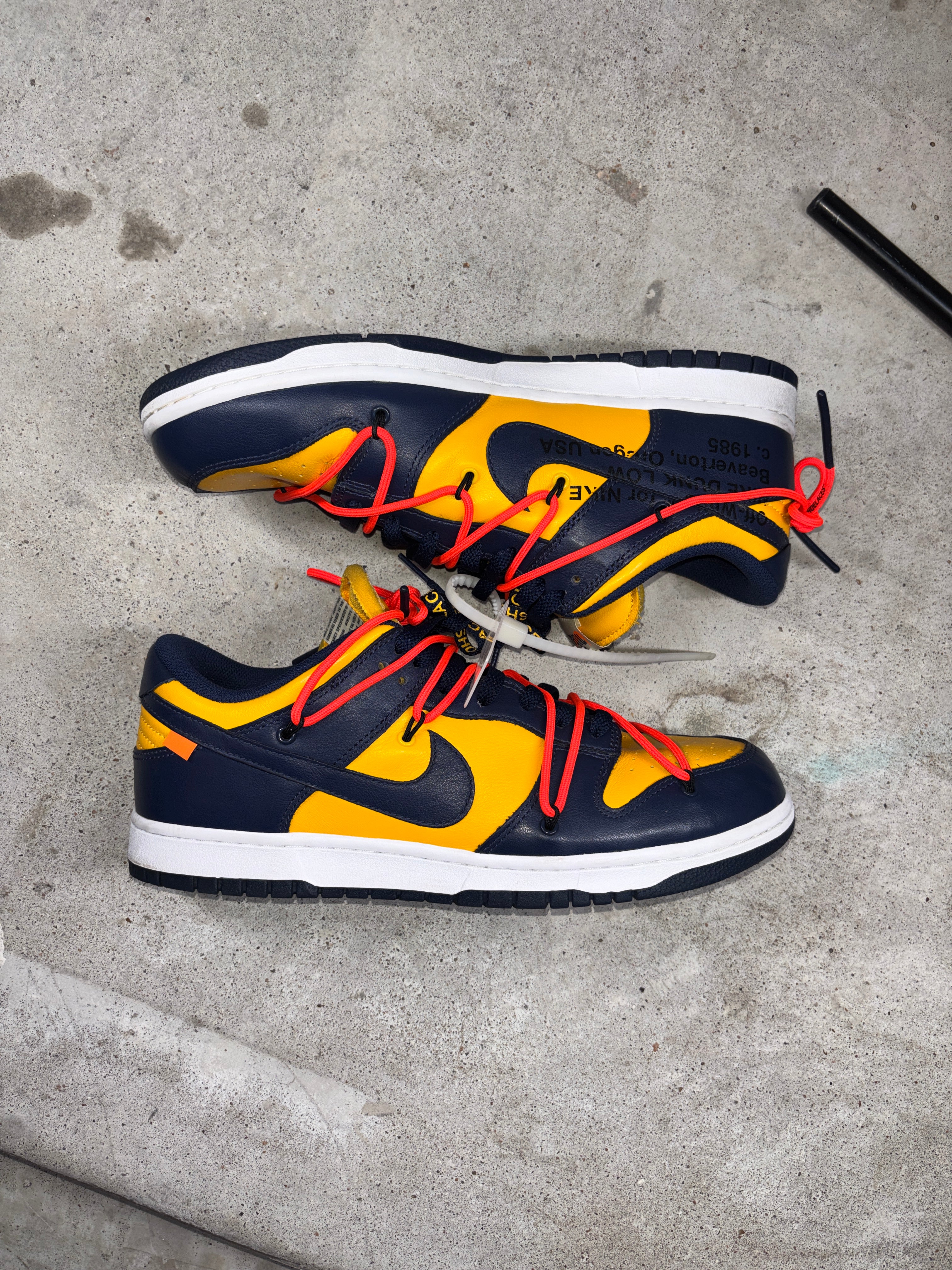 OFFWHITE DUNK "UNI GOLD"