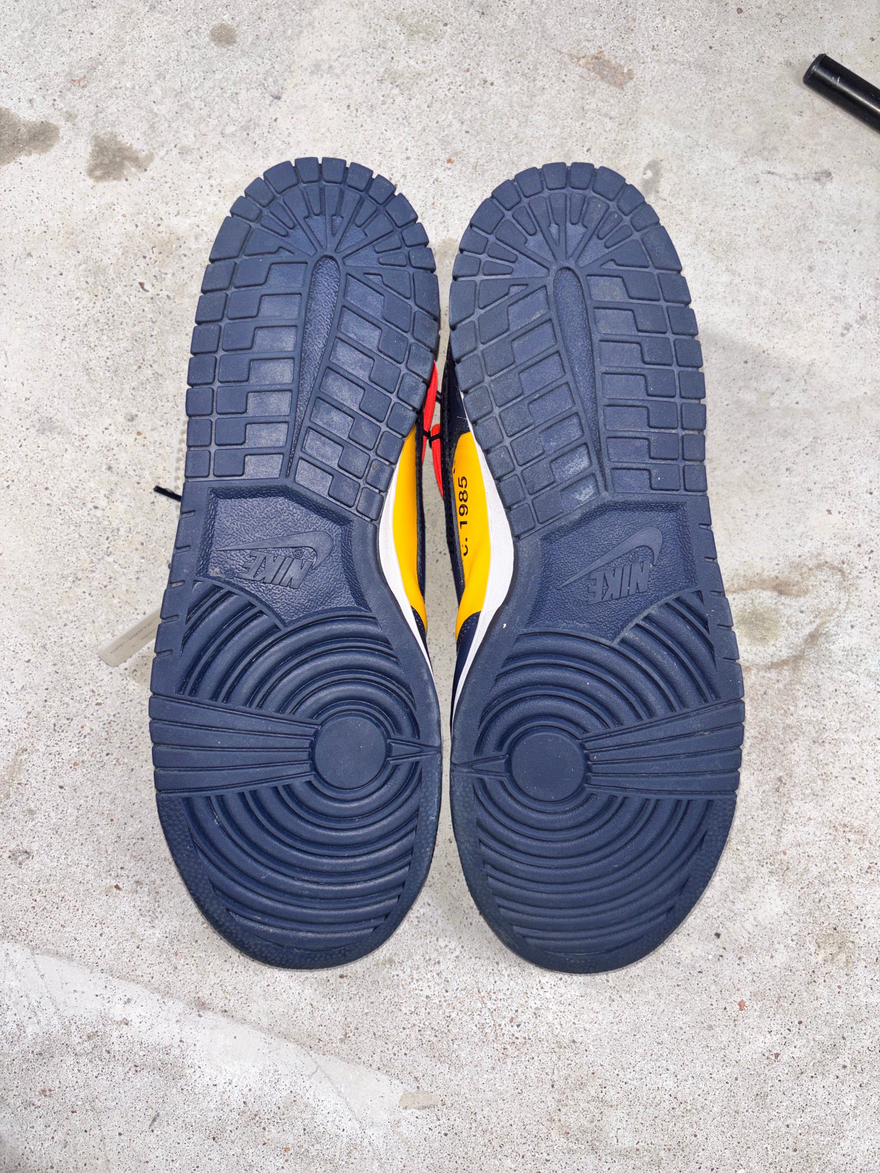 OFFWHITE DUNK "UNI GOLD"