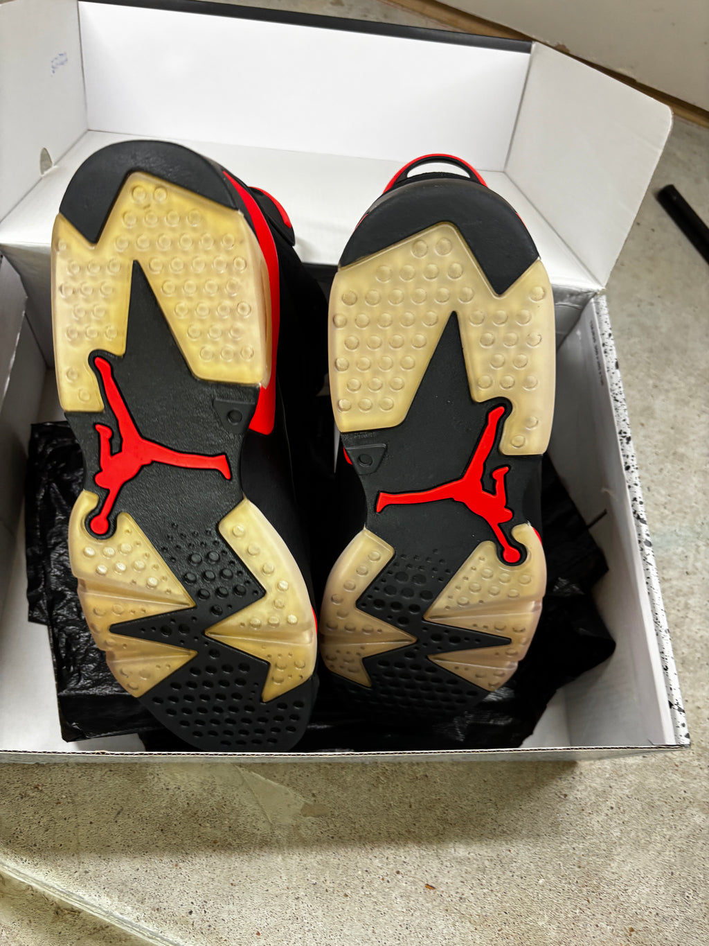 BLACK INFARED 6s SIZE 11.5